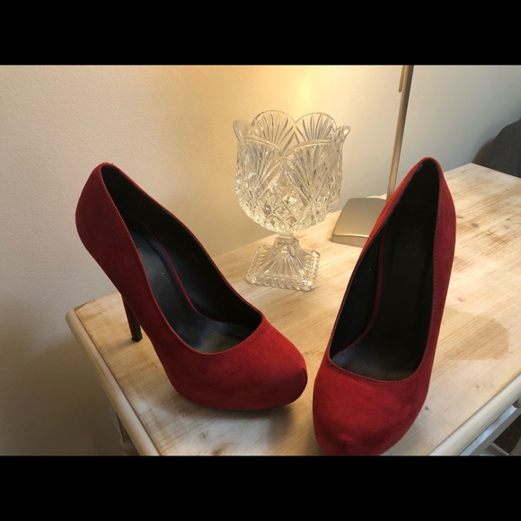 Red suede heel shoes Charlotte Russe - Picture 5 of 6